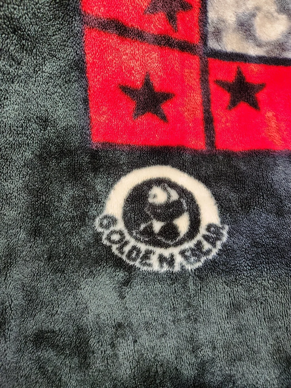 Vintage Golden Bear Heavy Duty Fleece Eagle Blanket Size 85×78